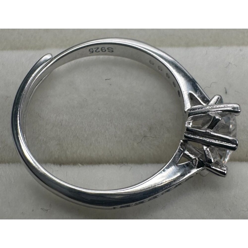 GRA Moissanite Solitaire Ring 1.0ct Sterling Silver 925 - Picture 4 of 9